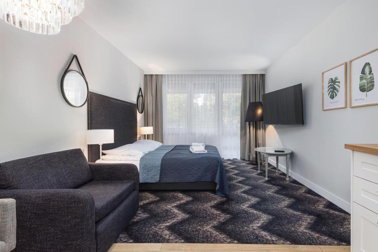 Aparthotel Etna Kołobrzeg Extérieur photo