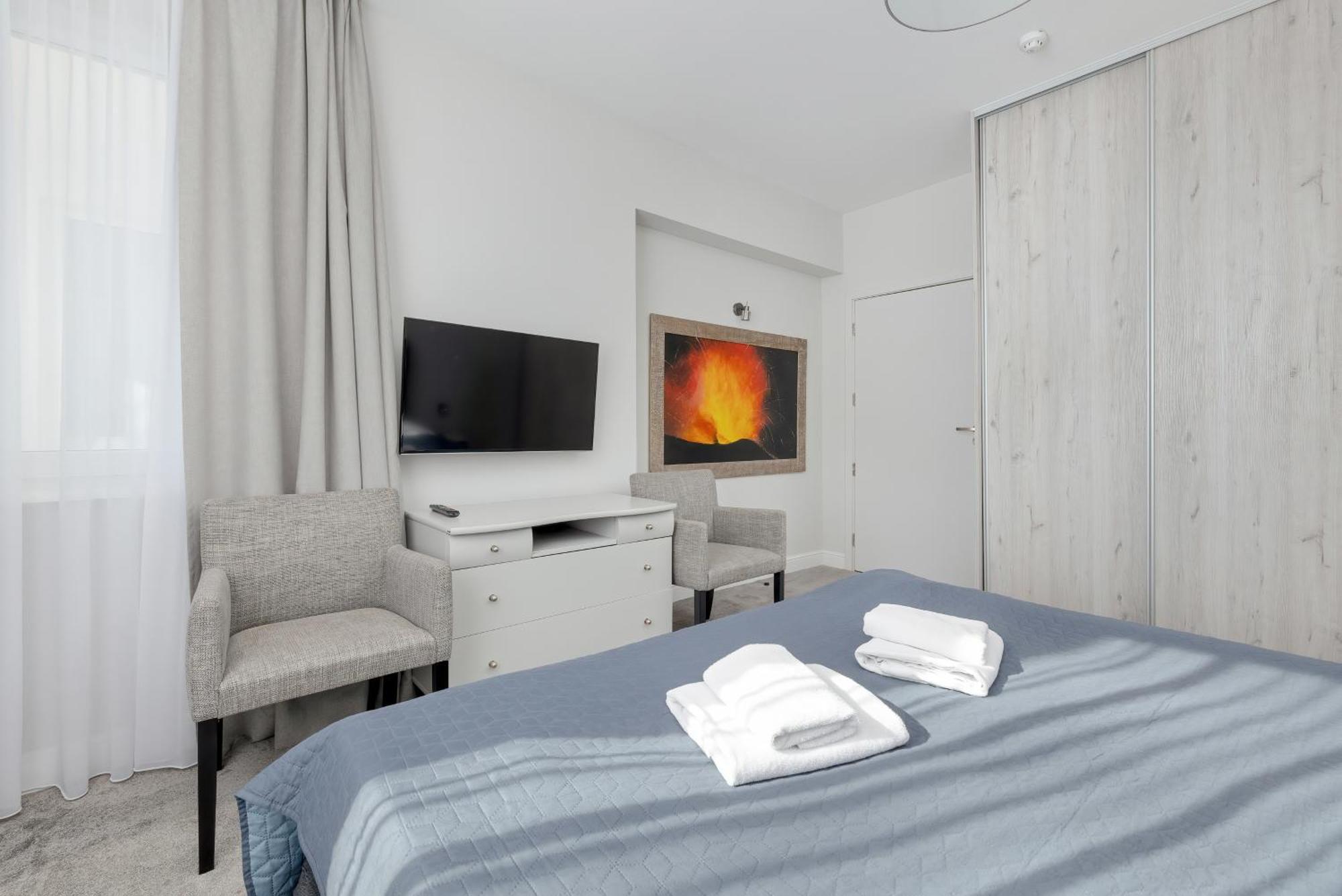 Aparthotel Etna Kołobrzeg Extérieur photo