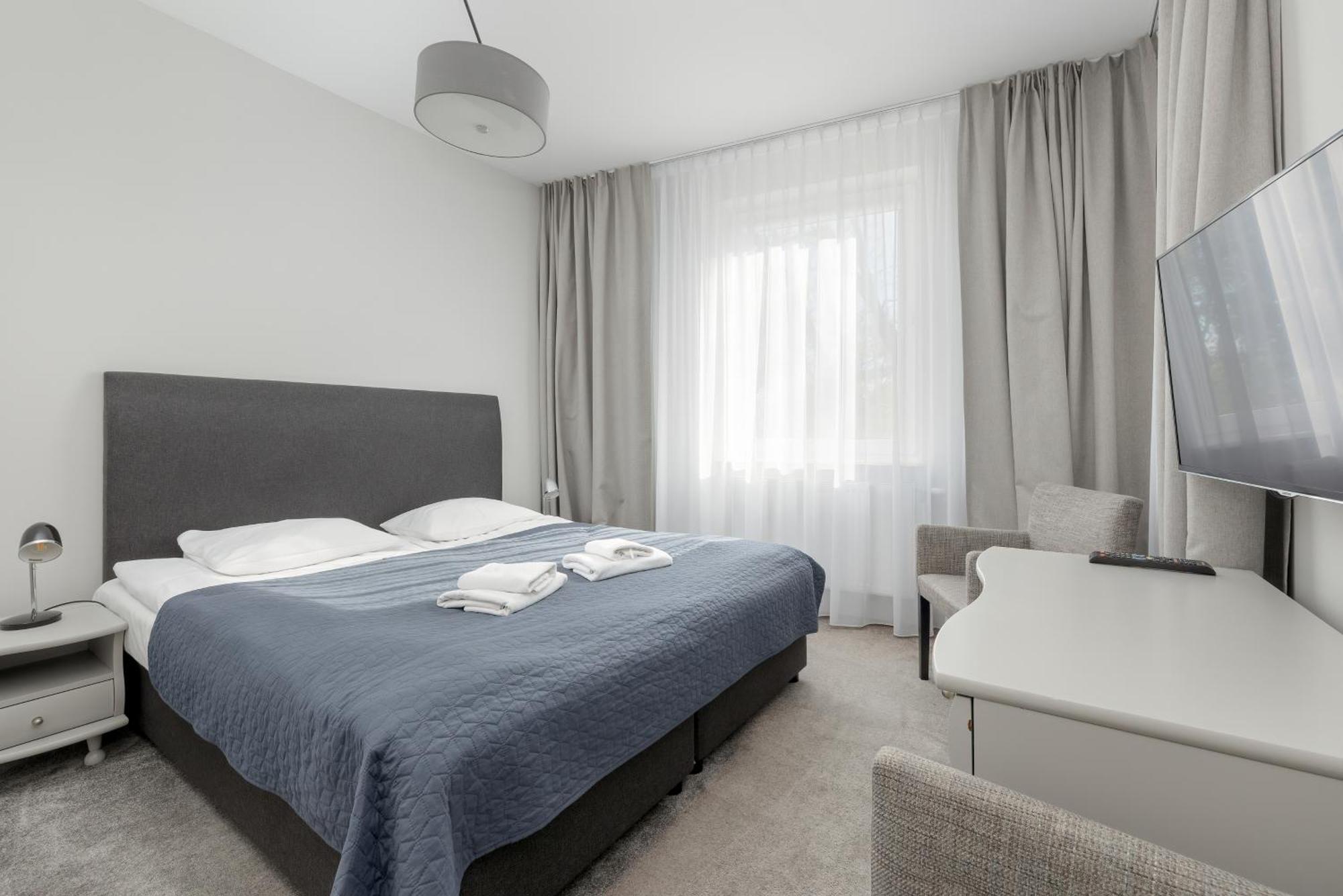 Aparthotel Etna Kołobrzeg Extérieur photo